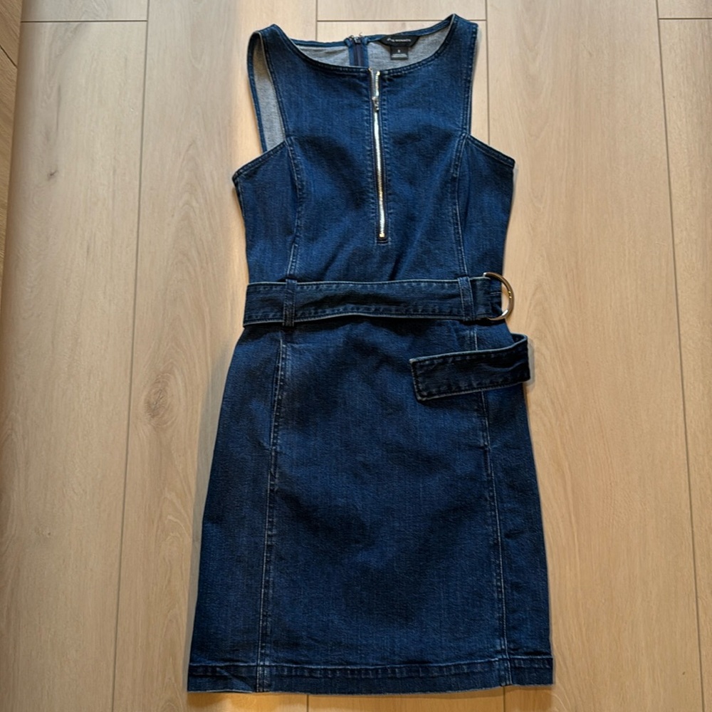 Club Monaco Denim Dress in size 2